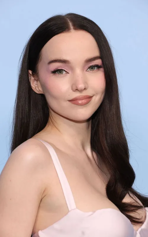 Dove Cameron