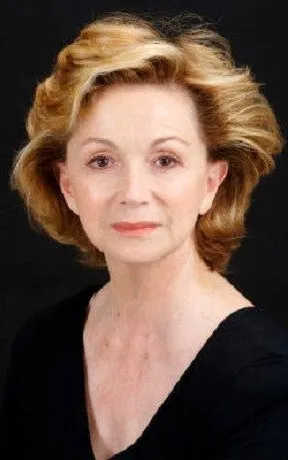 Carmen de la Maza