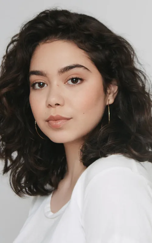 Auliʻi Cravalho