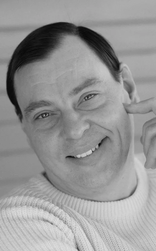 Larry Drake