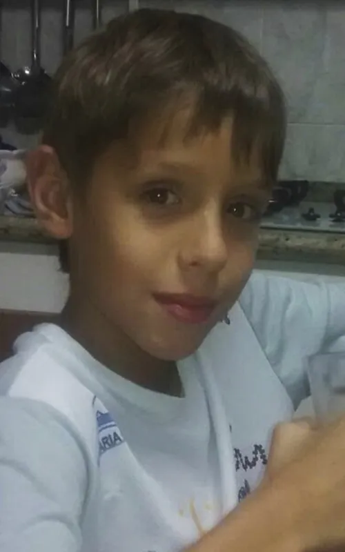 Enzo Costa Carneosso