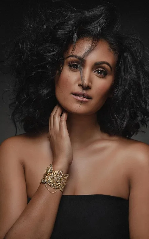 Nina Davuluri