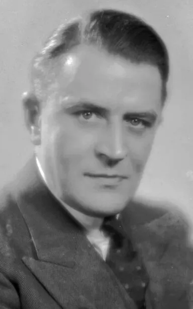 Malcolm Keen
