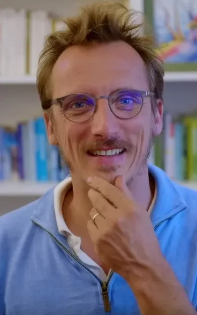 Dr Louis Fouché
