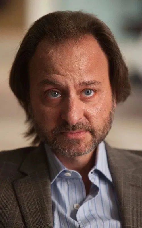 Fisher Stevens