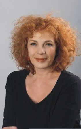 Nina Hoger