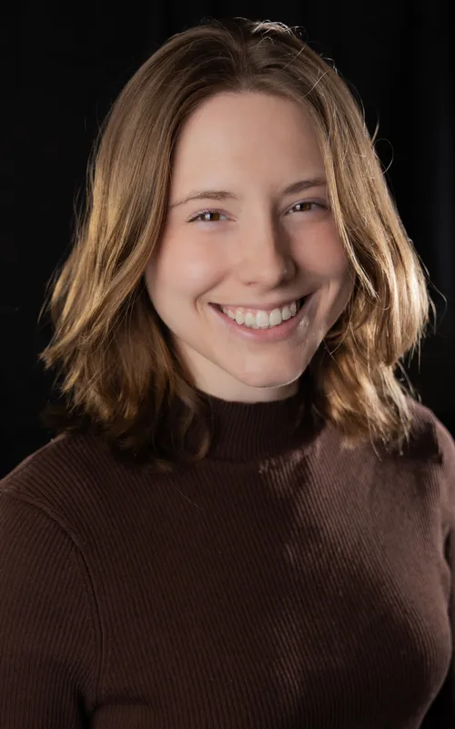 Danielle Stolze