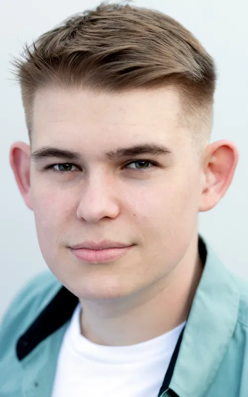 Frankie Creagh-Leslie