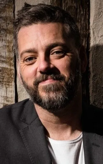 Iain Lee