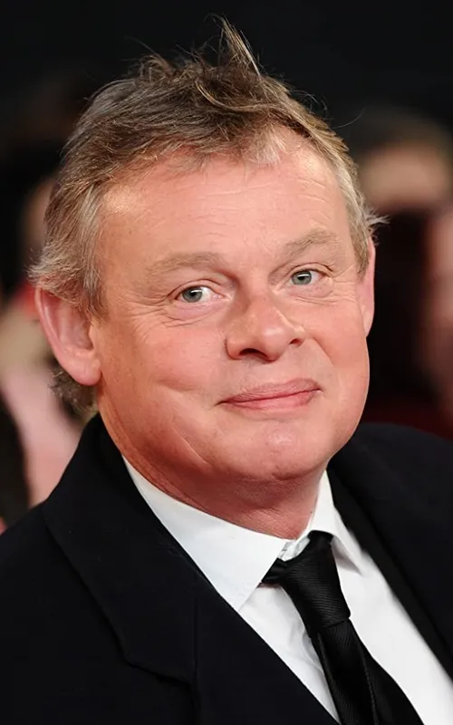 Martin Clunes