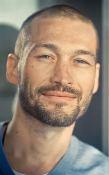 Andy Whitfield