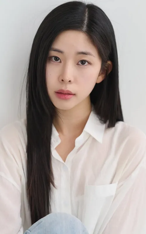 Kang Min-ju