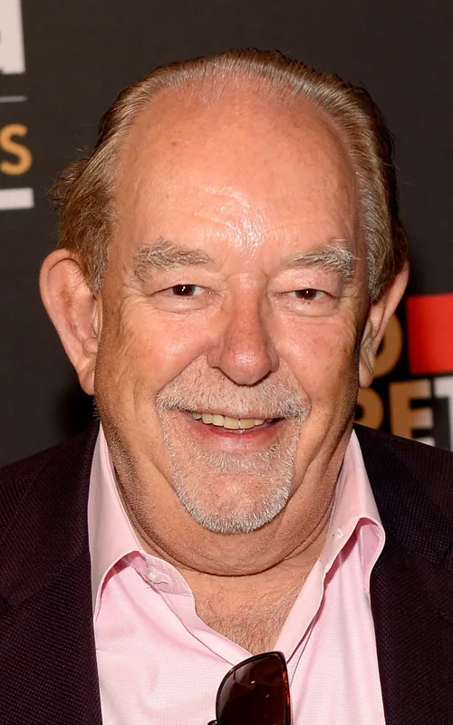 Robin Leach