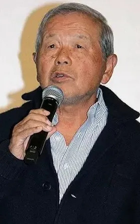 Tonpei Hidari