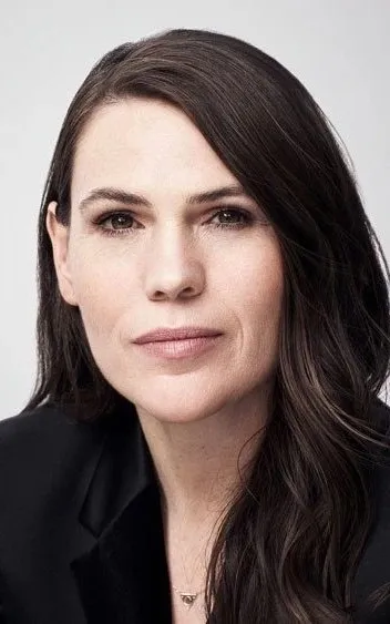 Clea DuVall