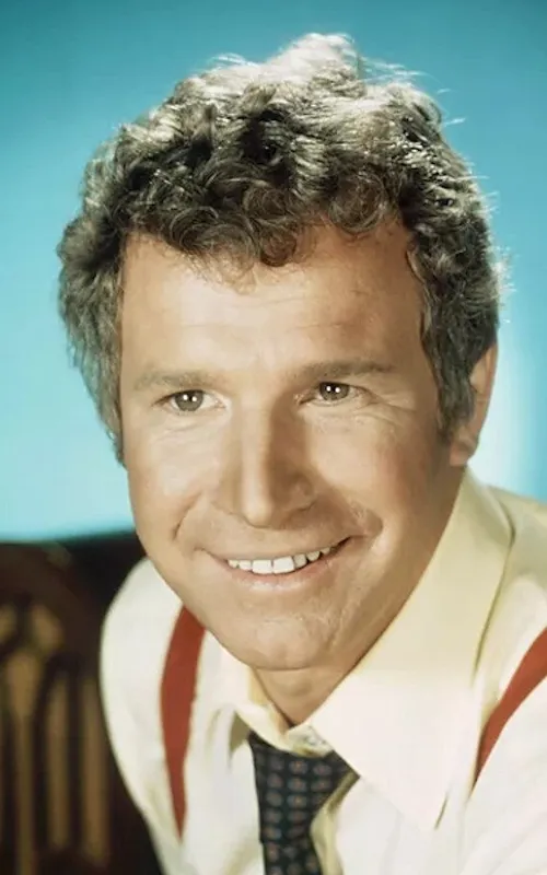 Wayne Rogers