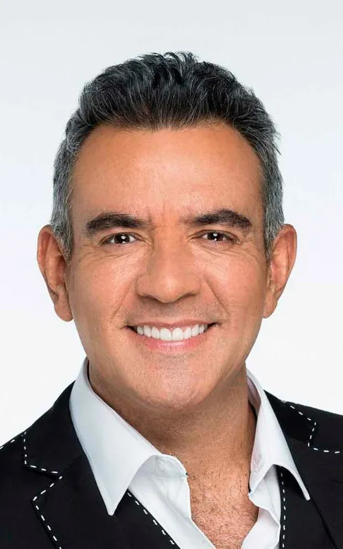 Héctor Sandarti