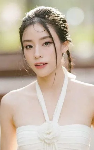 Phatdarinh Parinyarak