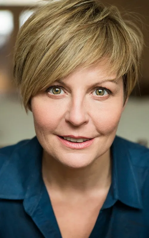 Marie-Chantal Perron