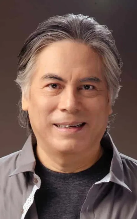 Carlos Siguion-Reyna